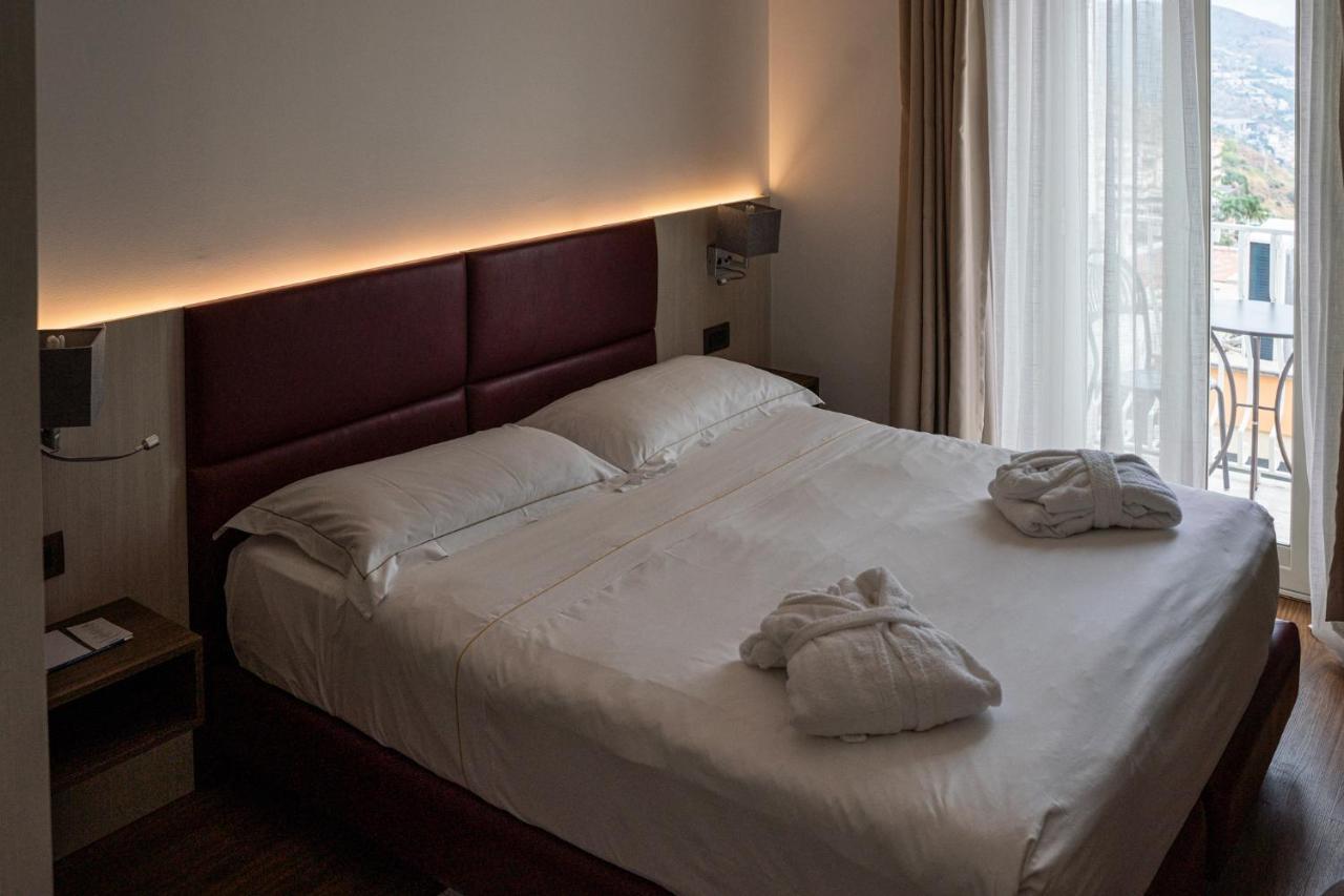 Splendid Hotel Taormina Kültér fotó
